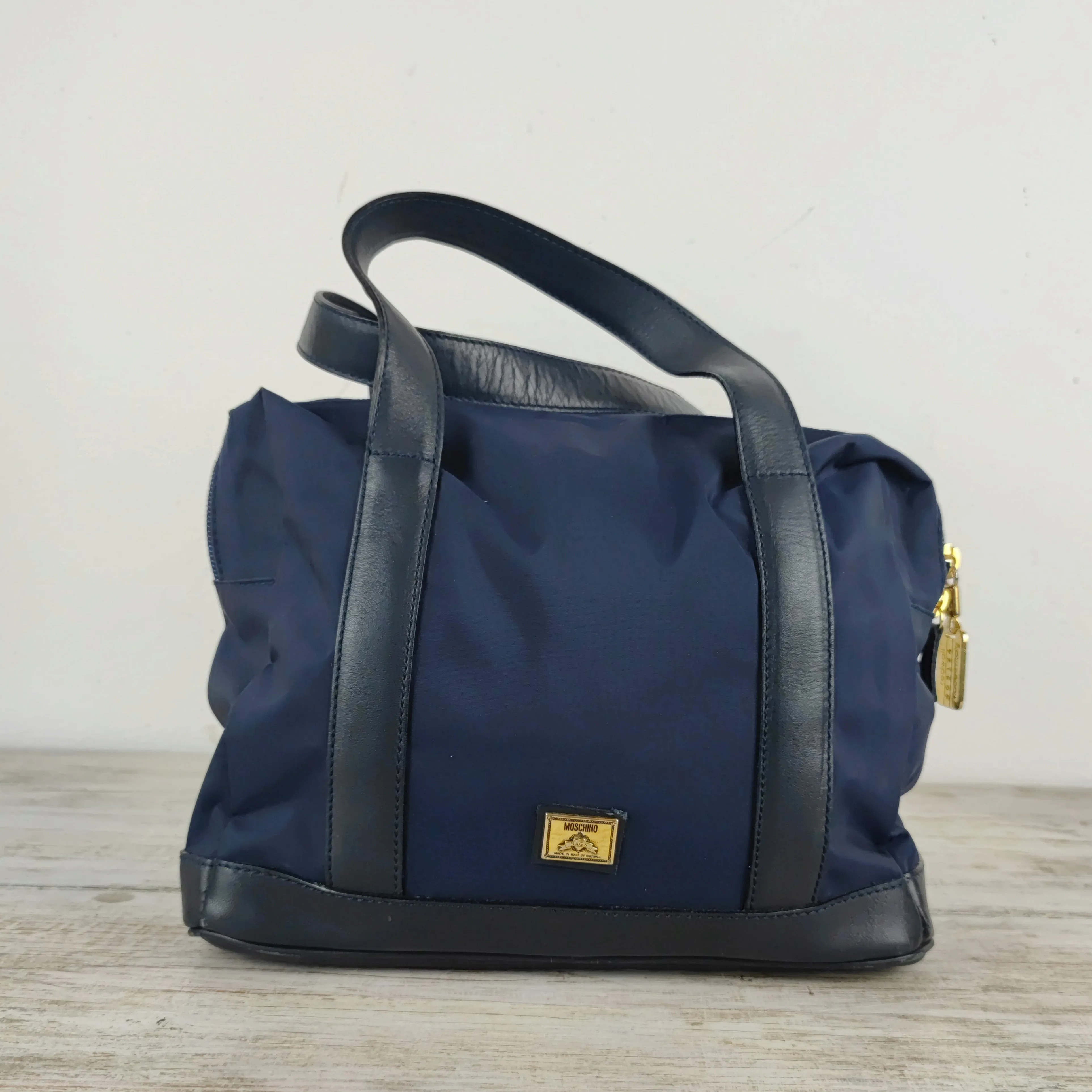 Borsa bauletto vintage Moschino nylon blu