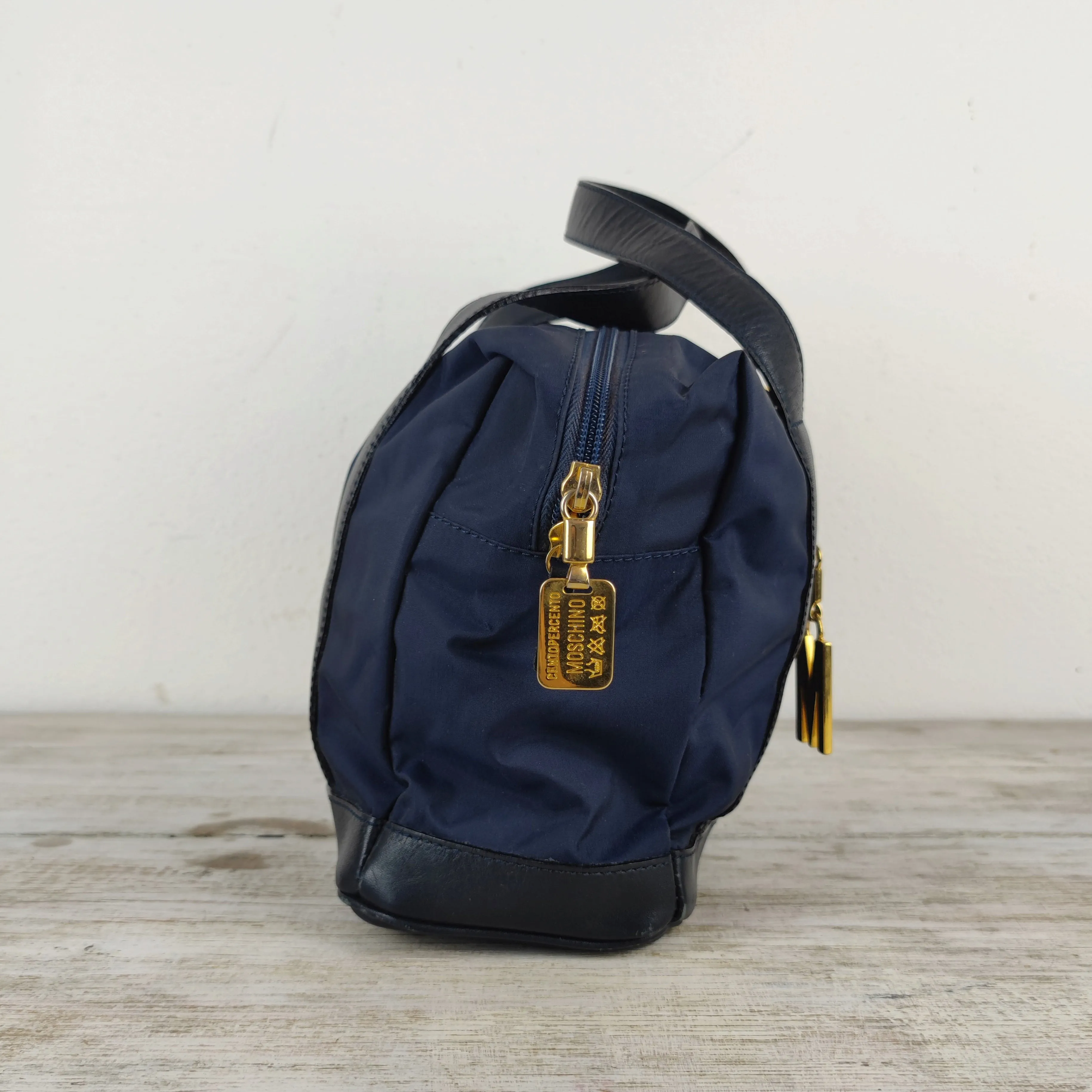 Borsa bauletto vintage Moschino nylon blu