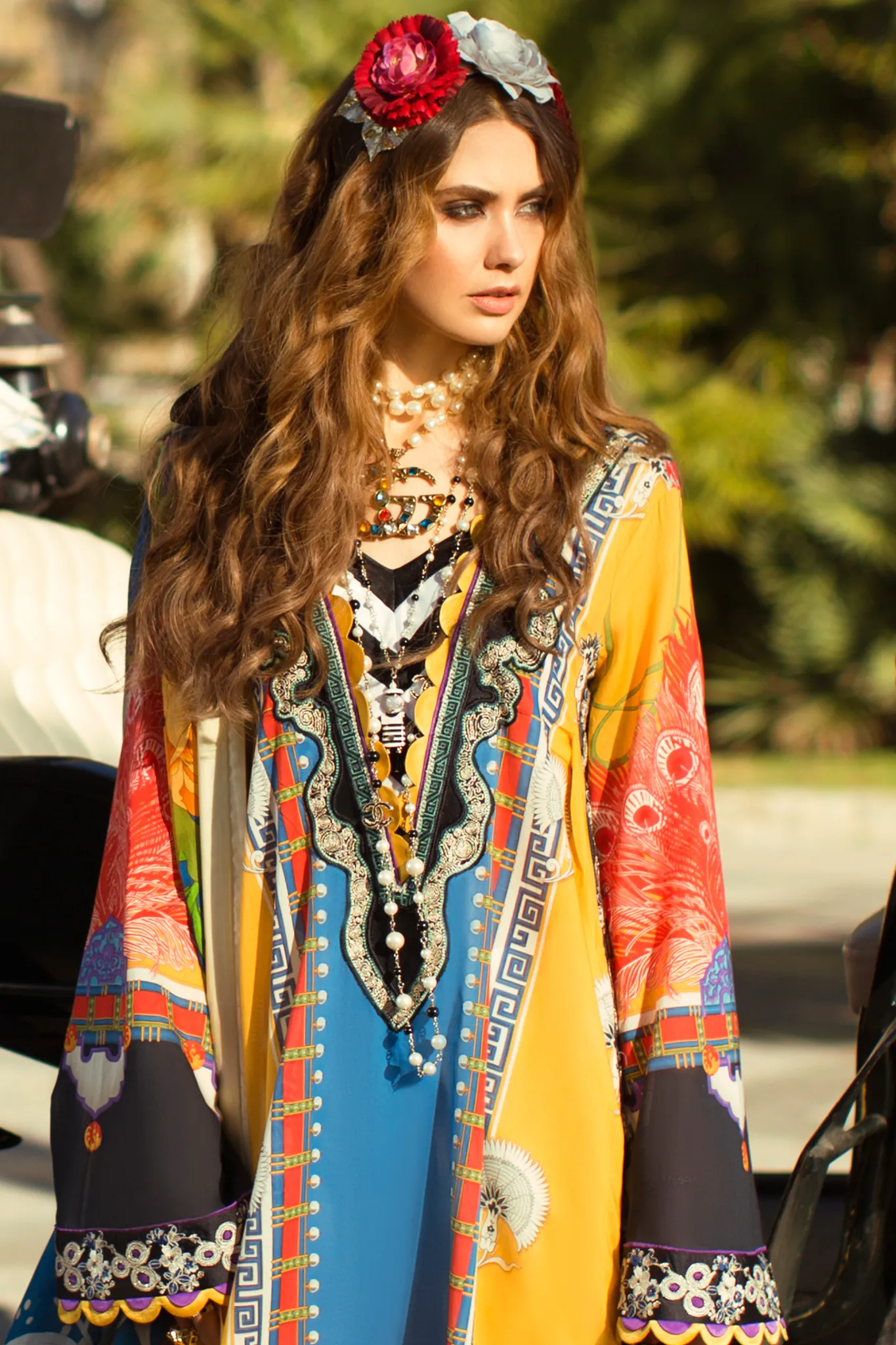 Élan Luxury Lawn Collection 2019 – EL-11 A (FRENESÍ)
