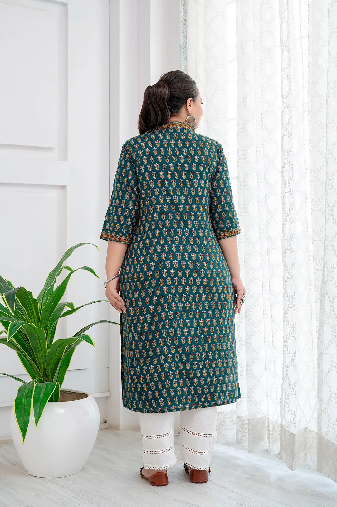 Plus Size Green Printed Straight Kurta For Women