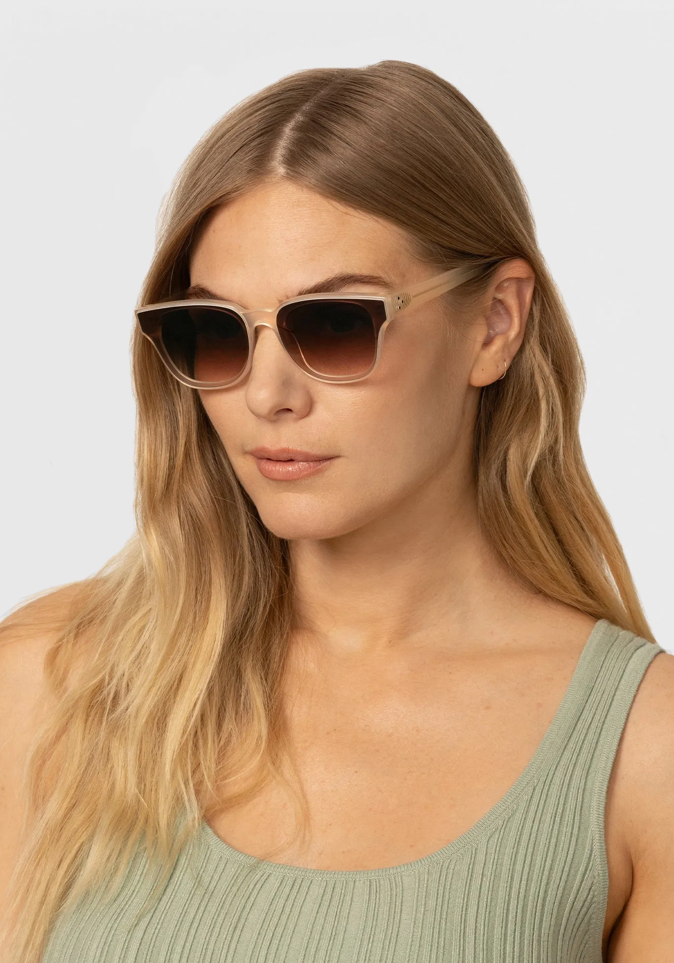 WEBSTER NYLON | Blonde
